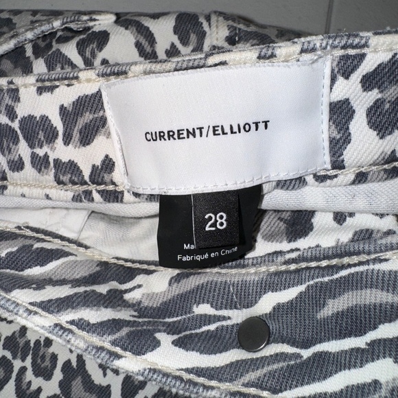 EUC Current/Elliott Leopard Print Denim Mini Skirt Size 28 - Picture 3 of 6